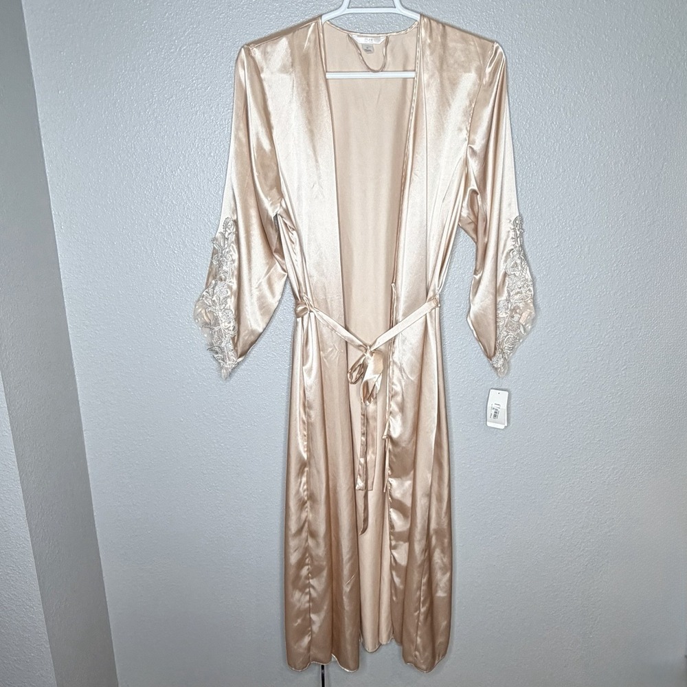 Flora Nikrooz Satin Robe 1X Champagne Lace Trim Bridal Boudoir Lingerie